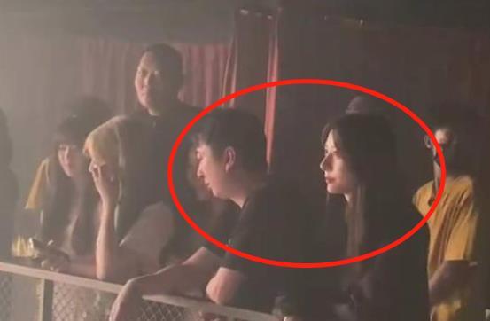 吃瓜网红张子凡图片高清,吃瓜群众直呼过瘾! 第3张 吃瓜网红张子凡图片高清,吃瓜群众直呼过瘾! 第3张